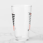 ビールグラスのビールレベル タンブラーグラス (右)