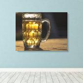 ビールグラス飲料のクローズアップ、インド キャンバスプリント (インサイチュ (ウッドフロア))