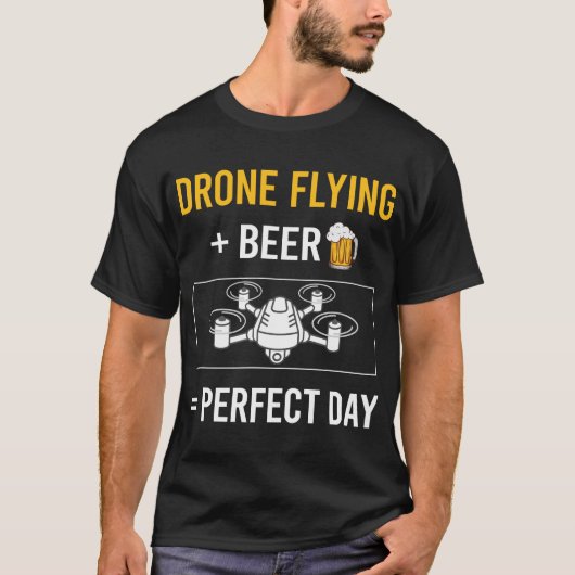 ビールデイドローン飛んでいるドローン Tシャツ (正面)