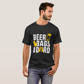 ビールバッグボードコーンホールおもしろい飲料 Tシャツ (正面フル)