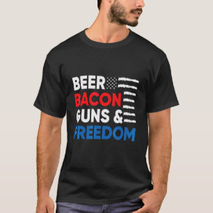 ビールベーコンガン&フリーダムアメリカ国旗2 Tシャツ