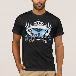 ビールポンのチャンピオンの王室の紋章 Tシャツ