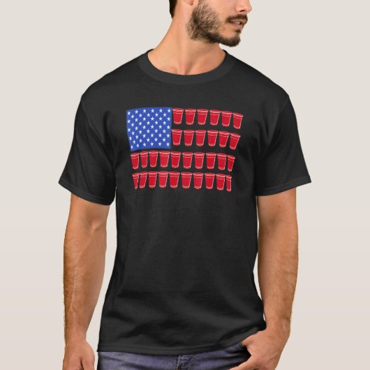 ビールポン飲みアメリカ国旗Redソロカップ Tシャツ (正面)