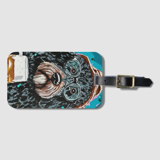 ビールマグを持つベルネドードル ラゲッジタグ (正面横)