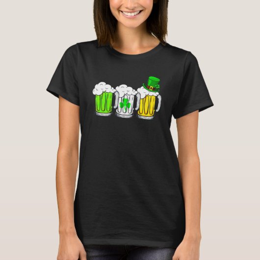 ビールマグアイリッシュ国旗St patricks dayメンタム Tシャツ (正面)