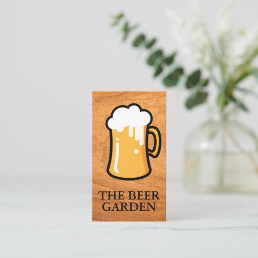 ビールマグイラストレーション | 木目の背景 名刺 (スタンド正面)