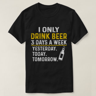 ビール好おもしろいきのワイシャツを飲む Tシャツ