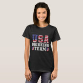 ビール好きおもしろいのアメリカ飲みチーム4日 Tシャツ (正面フル)