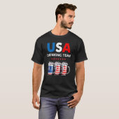 ビール好きおもしろいのアメリカ飲みチーム Tシャツ (正面フル)