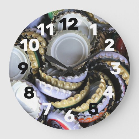 ビール好きでトレンディーが大好き ラージ壁時計 (正面)