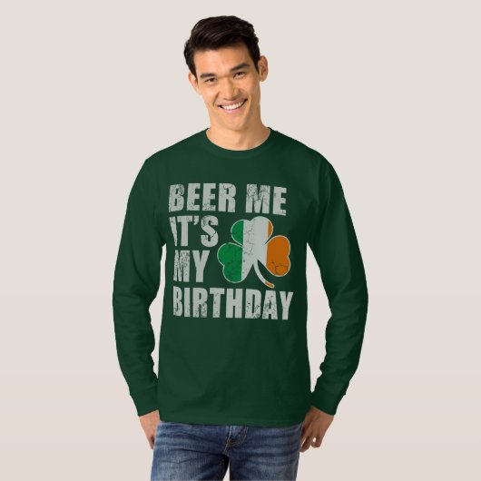 ビール私それは私の誕生日です Tシャツ (正面フル)