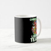 ビール自由主義のの涙のトランプ保持ビールパトリックのD コーヒーマグカップ (正面右)