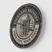 ビール醸造パーソナライズされた名酒造ビッグマグカップ ラージ壁時計 (傾斜)