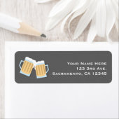 ビール醸造ベビーマグググレーシャワーがある ラベル (インサイチュ)