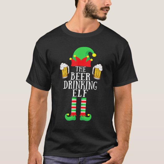 ビール飲料小妖精や小人マッチング家族グループクリスマスP Tシャツ (正面)