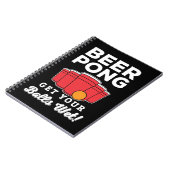 ビールPongのおもしろいな球のしゃれの服装 ノートブック (左側)