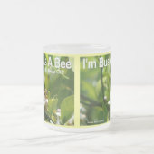 ビー忙しトとして、そうバズオフ – 曇りマグカップ フロストグラスマグカップ (中央)