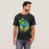 ビー救ツ – 環境保護地球日 Tシャツ (正面フル)