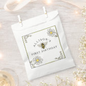 ビー誕生日のまわりにPartyPaperカップ フェイバーバッグ (クリップ留めされた状態)