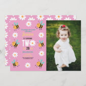 ビー誕生日フォトパーティーピンクデイジー2 2 招待状 (正面/裏面)