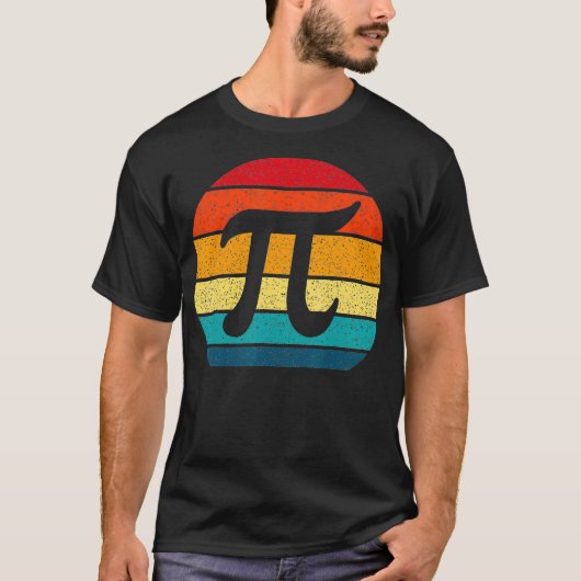 ピおもしろいー日付3 Tシャツ (正面)