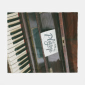 ピアノかわいらし フリースブランケット (正面(横))