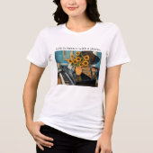 ピアノがあると人生はもっと素敵 - 美しいアート! トライブレンドTシャツ (正面)