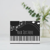 ピアノの鍵盤と音符 ポストカード (スタンド正面)