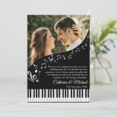 ピアノの鍵 音楽 モノクロ写真 結婚式 サンキューカード (スタンド正面)