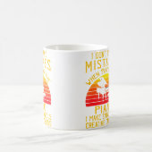 ピアノを弾くときは間違いをしません コーヒーマグカップ (中央)