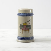 ピアノを弾く小さな女の子 ビールジョッキ (中央)