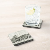 ピアノキーボードで遊んでいる2子ネコ(B&W) コースター (右側)