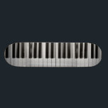 ピアノキーボードのカスタムのスケートボード スケートボード<br><div class="desc">やっと箸を遊ぶことができる誰かまたはピアノ名人であるかどうかこの白黒ピアノキーボードのカスタムのスケートボードを愛して確実です。</div>