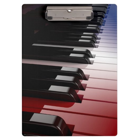 ピアノキーボードの赤い白くおよび青 クリップボード (正面)