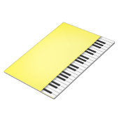 ピアノキーボードブライトイエロー8.5x11音楽 ノートパッド (アングル)