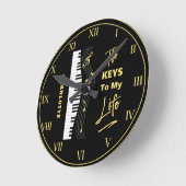 ピアノキーボードプレーヤーおもしろいミュージックノート ラウンド壁時計 (傾斜)