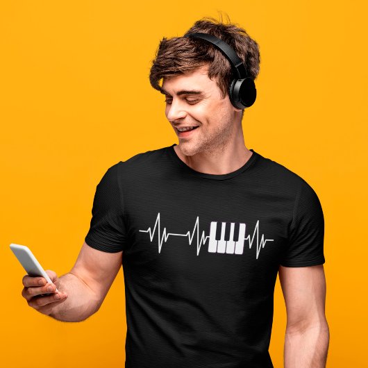 ピアノハートビートキーボードヴィンテージピアニストミュージシャン Tシャツ