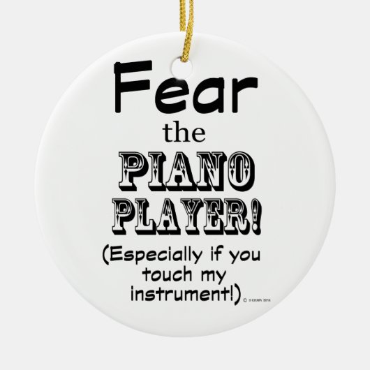 ピアノ奏者を恐れる セラミックオーナメント (正面)