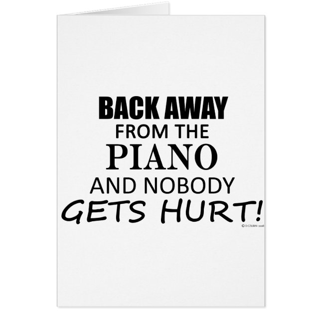 ピアノ遠くにから戻る (正面)