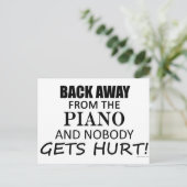 ピアノ遠くにから戻る ポストカード (スタンド正面)