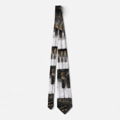 ピアノ鍵およびノート-水彩画および金ゴールド ネクタイ (裏面)