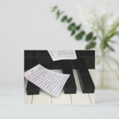 ピアノ鍵と音楽 ポストカード (スタンド正面)