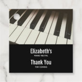 ピアノ鍵スタイリッシュ – 白黒の写真 フェイバータグ (正面)