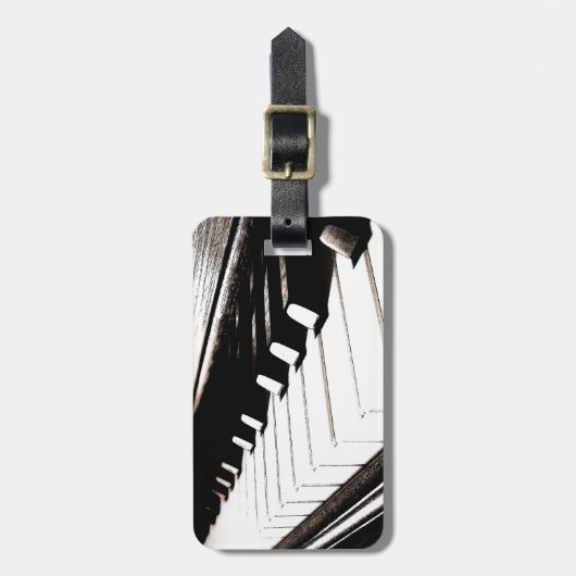 ピアノ鍵マクロ ラゲッジタグ (正面縦)