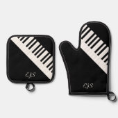 ピアノ鍵盤 ブラック ホワイト モノグラム入り キッチン用品 鍋つかみ&鍋敷きセット (正面)