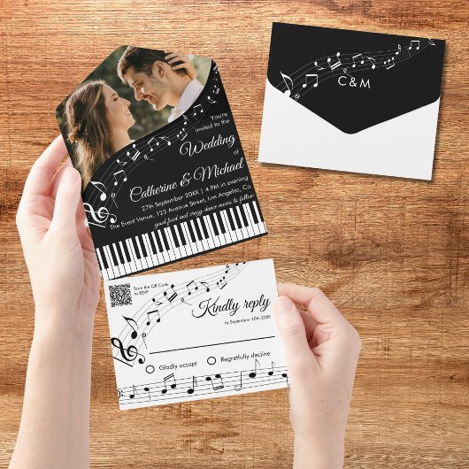 ピアノ音楽 黒と白の写真 QRコード 結婚式 オールインワン招待状