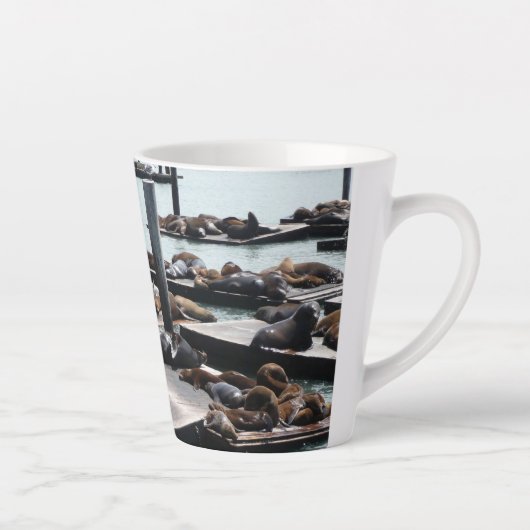 ピア39シーライオンズ カフェラテマグ (右)