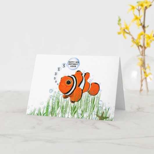 ピエロの魚を海藻に入れて3歳になる カード (黄色い花)