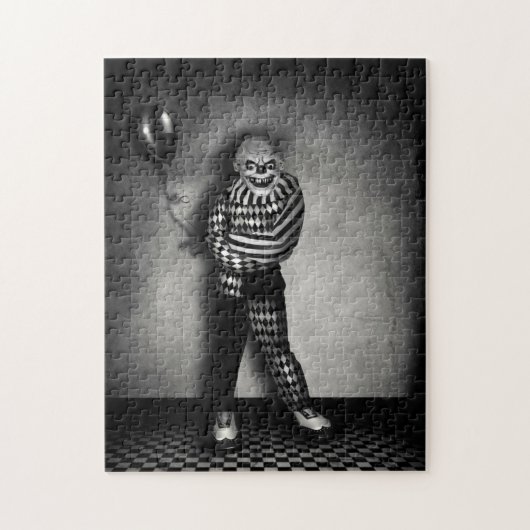 ピエロはジグソーパズルを遊びます ジグソーパズル (縦)