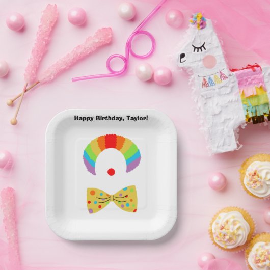 ピエロ付きレインボーウィッグパーソナライズされた誕生日 ペーパープレート (パーティー)